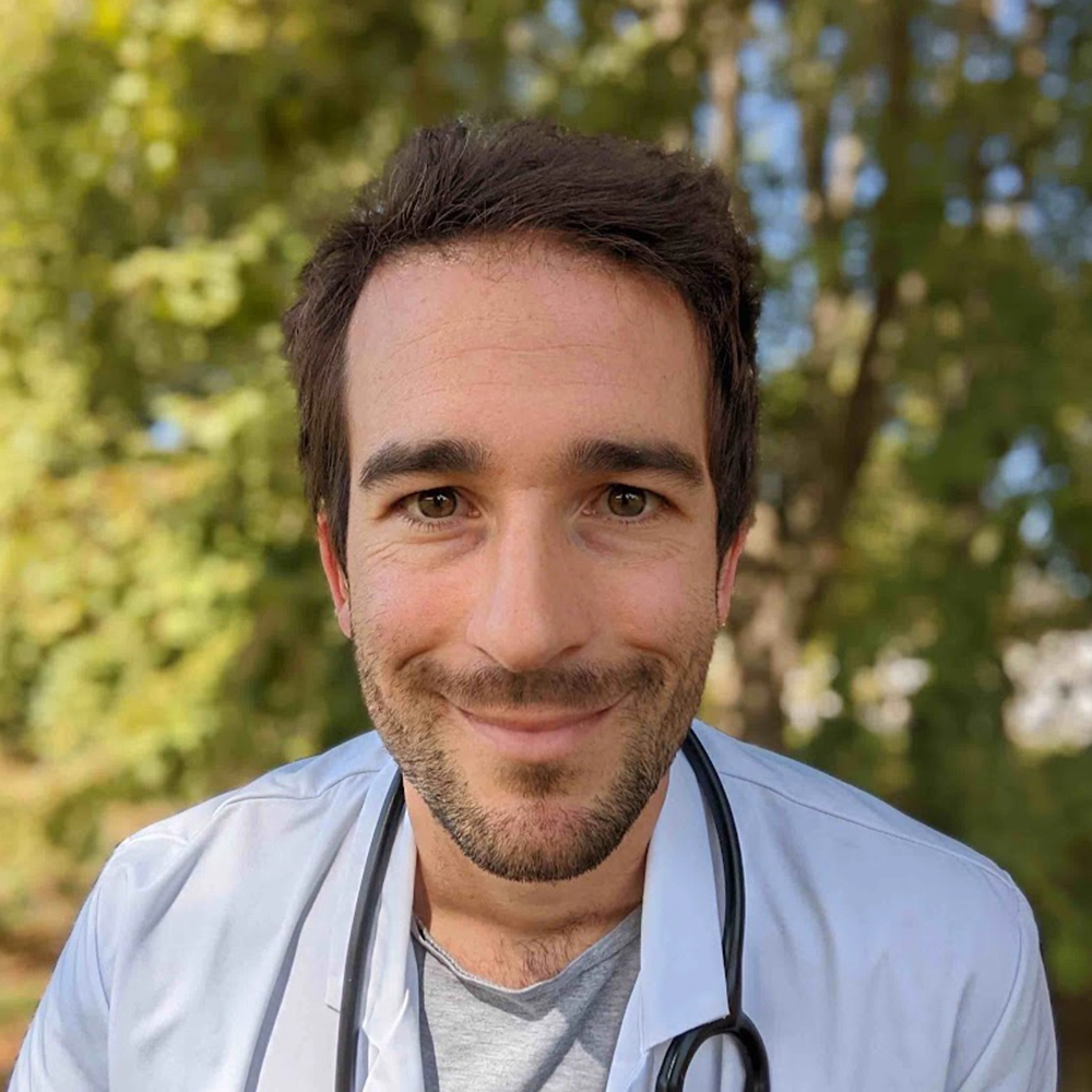 Matthieu Cantet alis Super Docteur